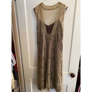 Cadeau Gold Lace Dress Size XS